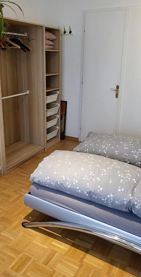 Von Privat, Grosses Zimmer Sehr Zentral In Bad Homburg Stadtmitte Bad Homburg vor der Höhe Εξωτερικό φωτογραφία