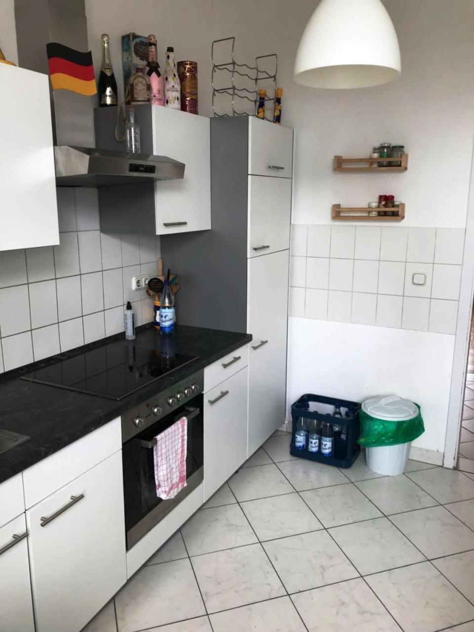 Von Privat, Grosses Zimmer Sehr Zentral In Bad Homburg Stadtmitte Bad Homburg vor der Höhe Εξωτερικό φωτογραφία